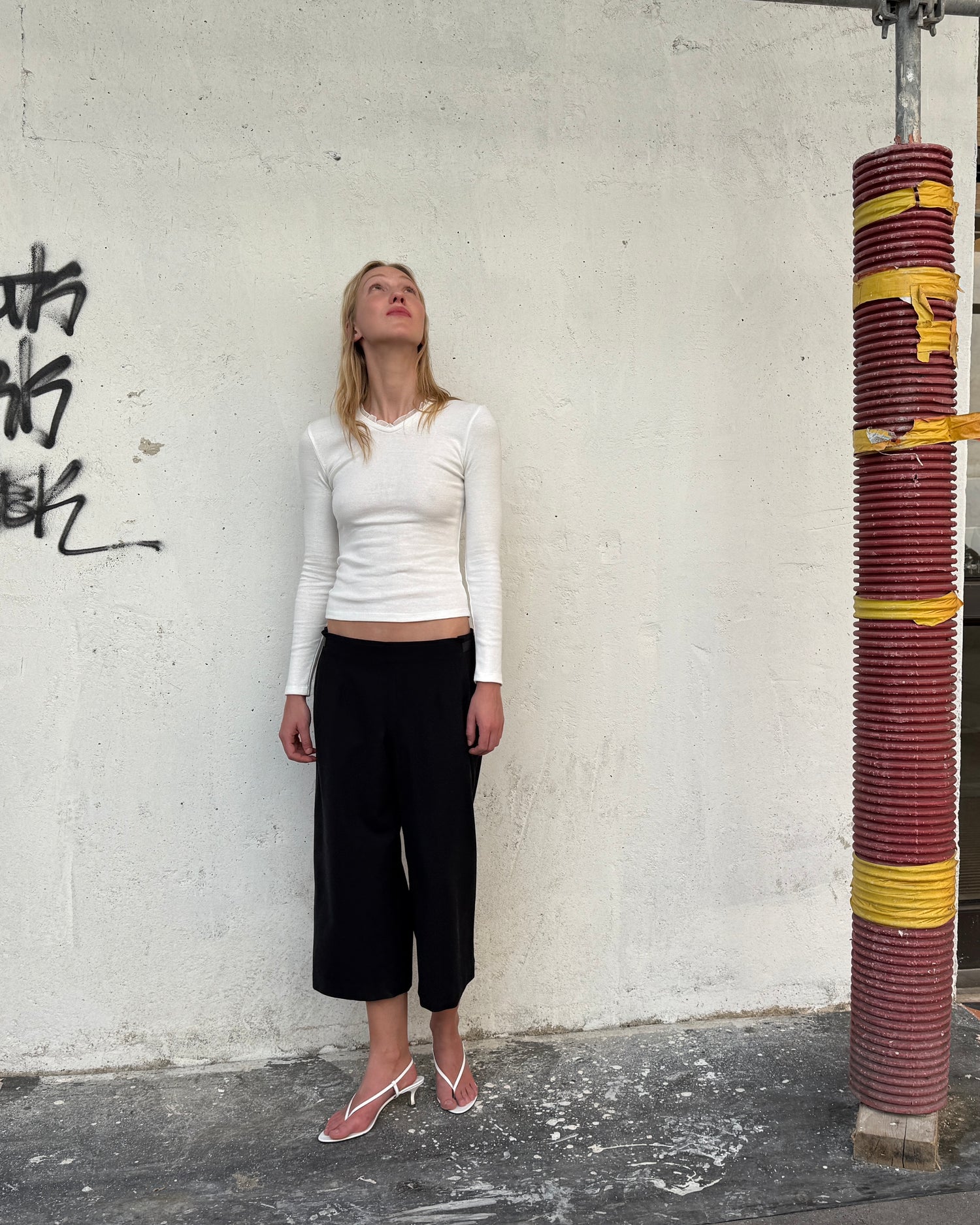 Side Belt Loose Capri